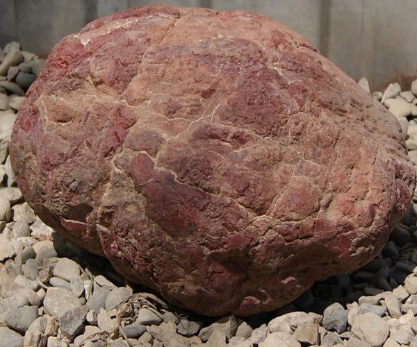 Так выглядит природный камень - красный мрамор